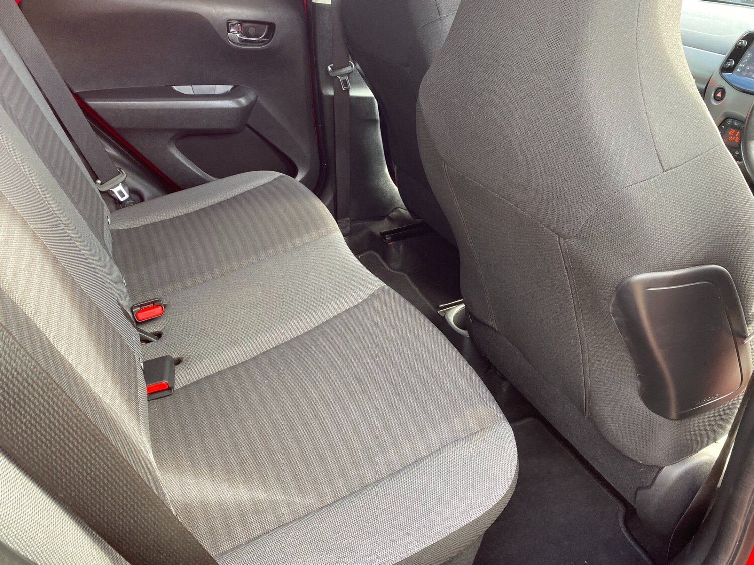 Used Toyota AYGO 2019 for sale - 75723622: Photo 29