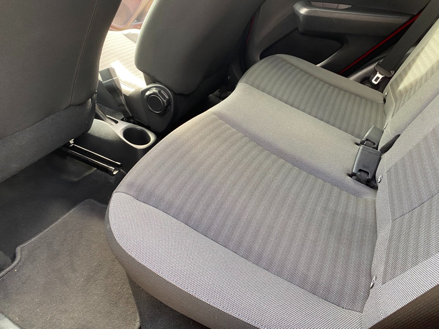 Used Toyota AYGO 2019 for sale - 75723622: Photo 31