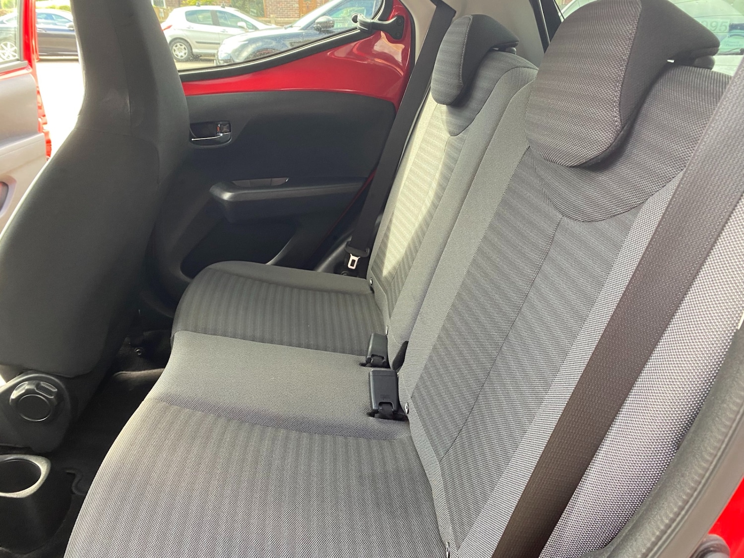 Used Toyota AYGO 2019 for sale - 75723622: Photo 32