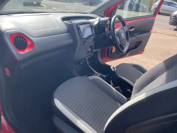 Used Toyota AYGO 2019 for sale - 75723622: Photo 33