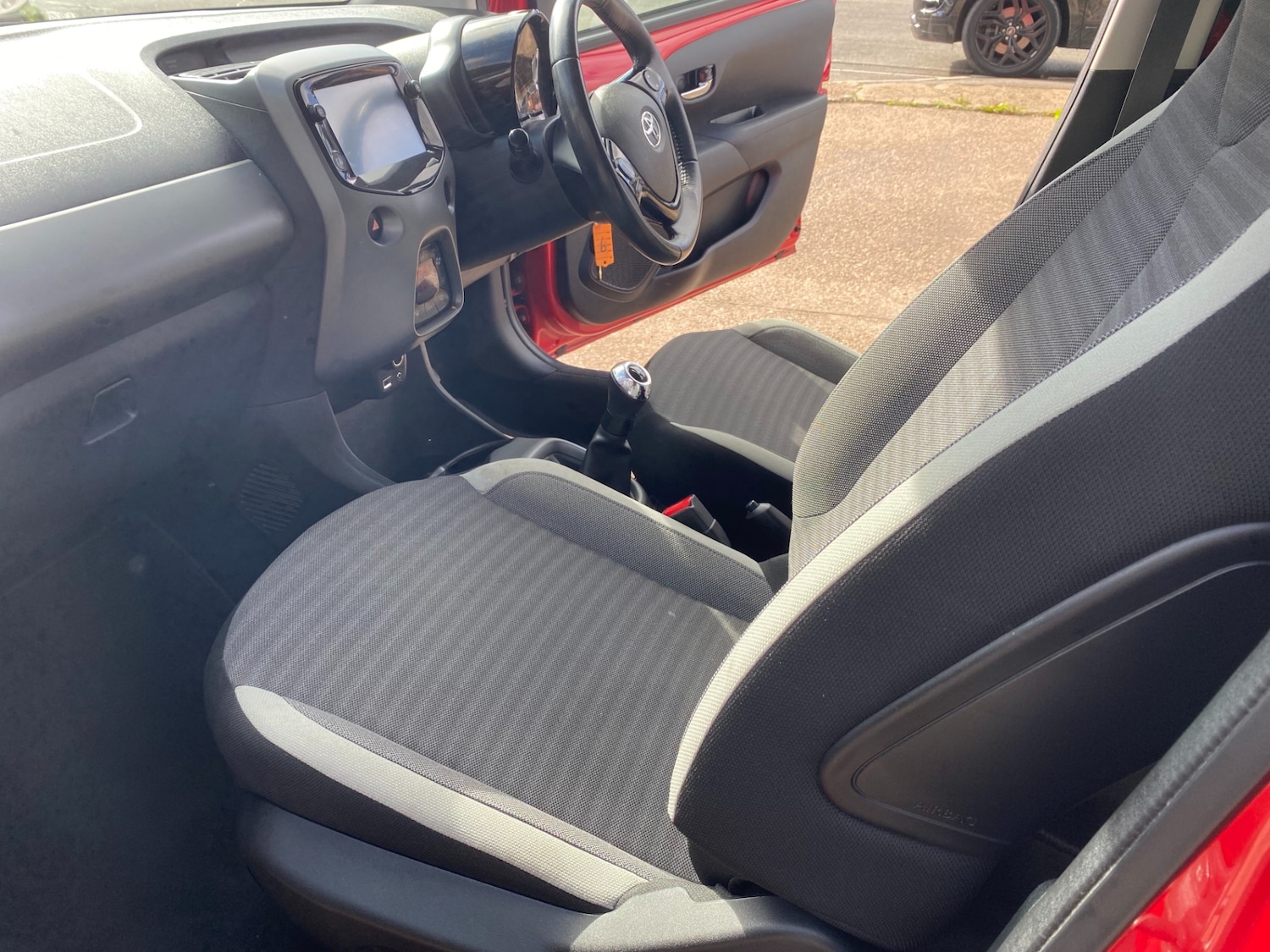 Used Toyota AYGO 2019 for sale - 75723622: Photo 34