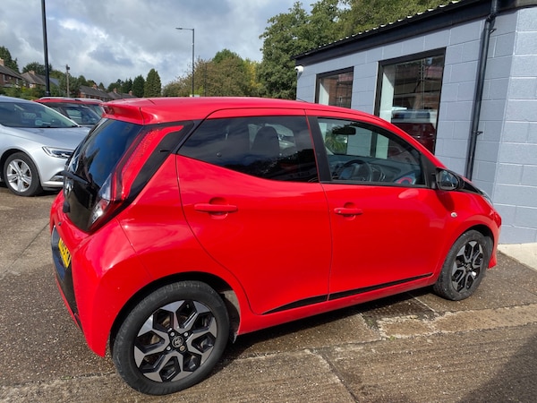 Used Toyota AYGO 2019 for sale - 75723622: Photo 8