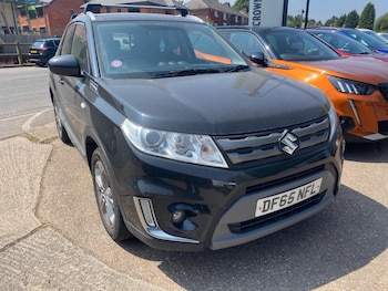 Used Suzuki Vitara 2015 for sale - 79240981: Photo