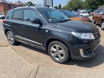 Used Suzuki Vitara 2015 for sale - 79240981: Photo