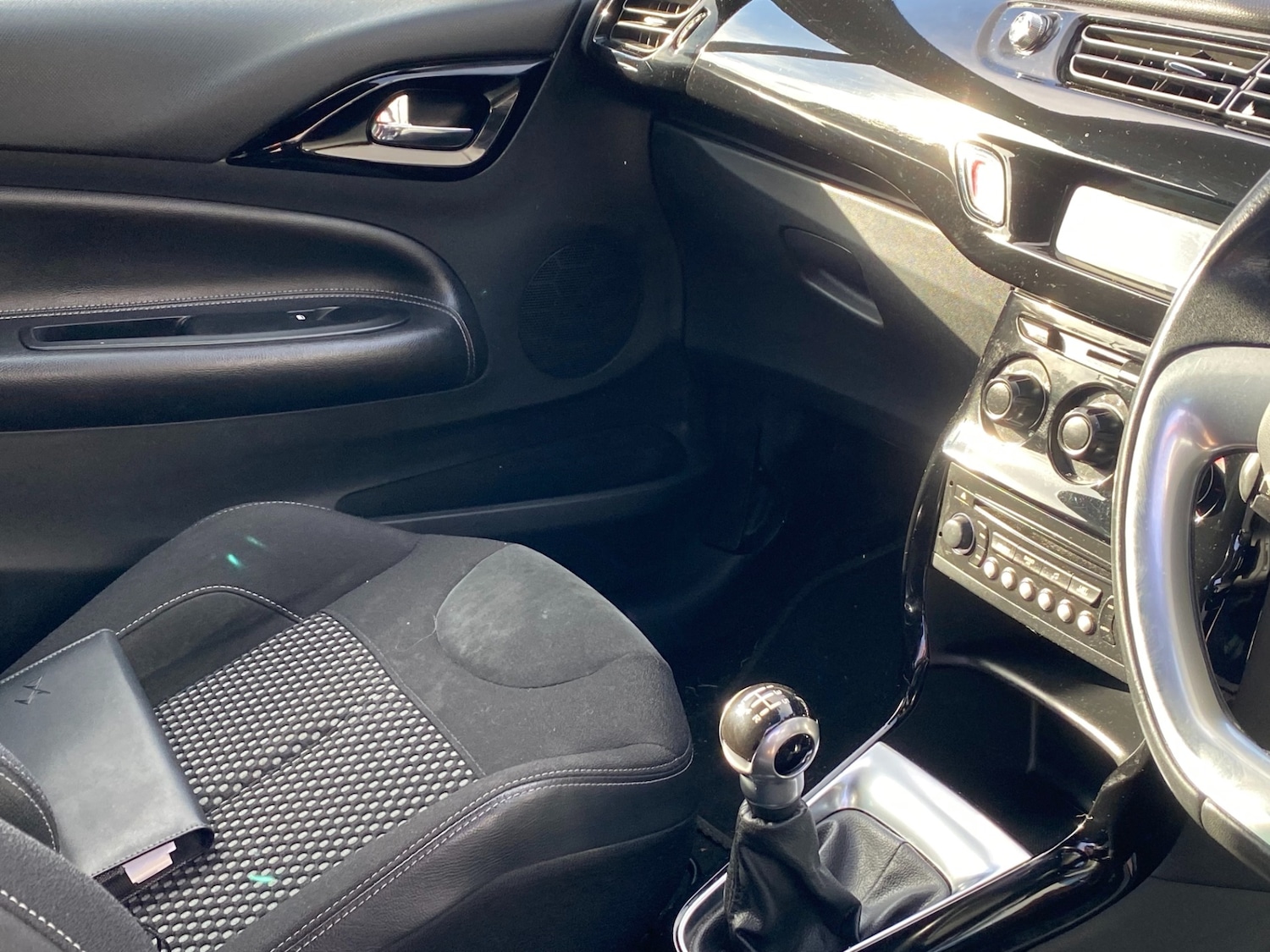 Used Citroen DS3 2012 for sale - 76444537: Photo 16