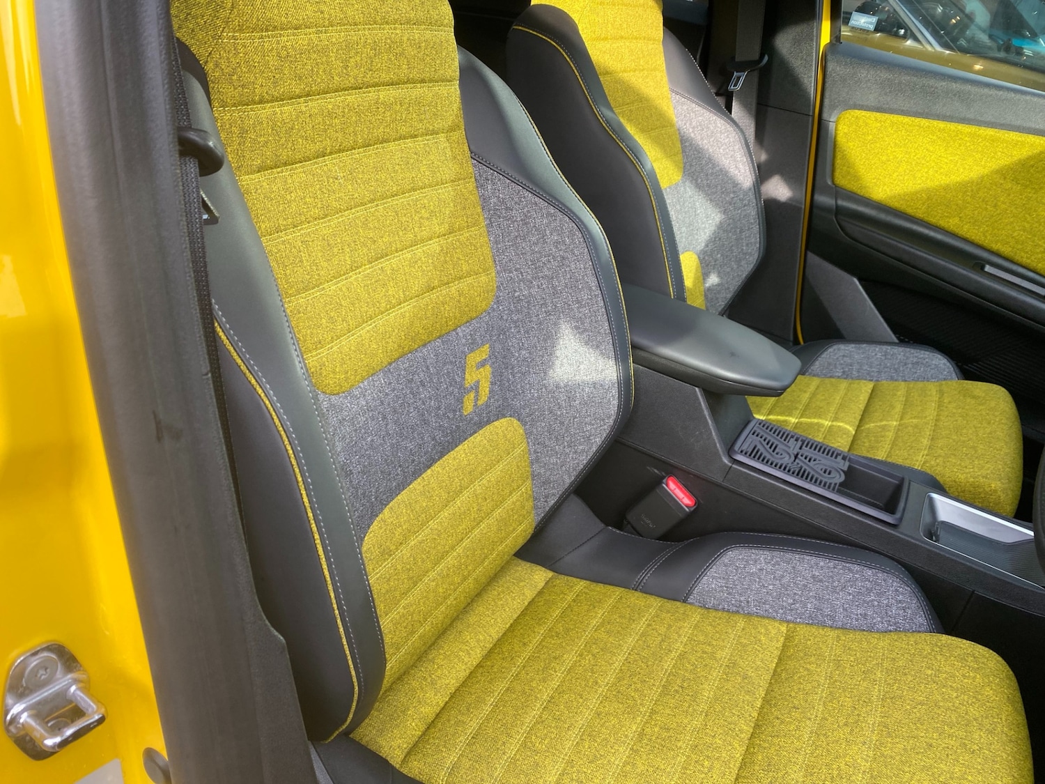 Used Renault 5 2025 for sale - 76932210: Photo 25