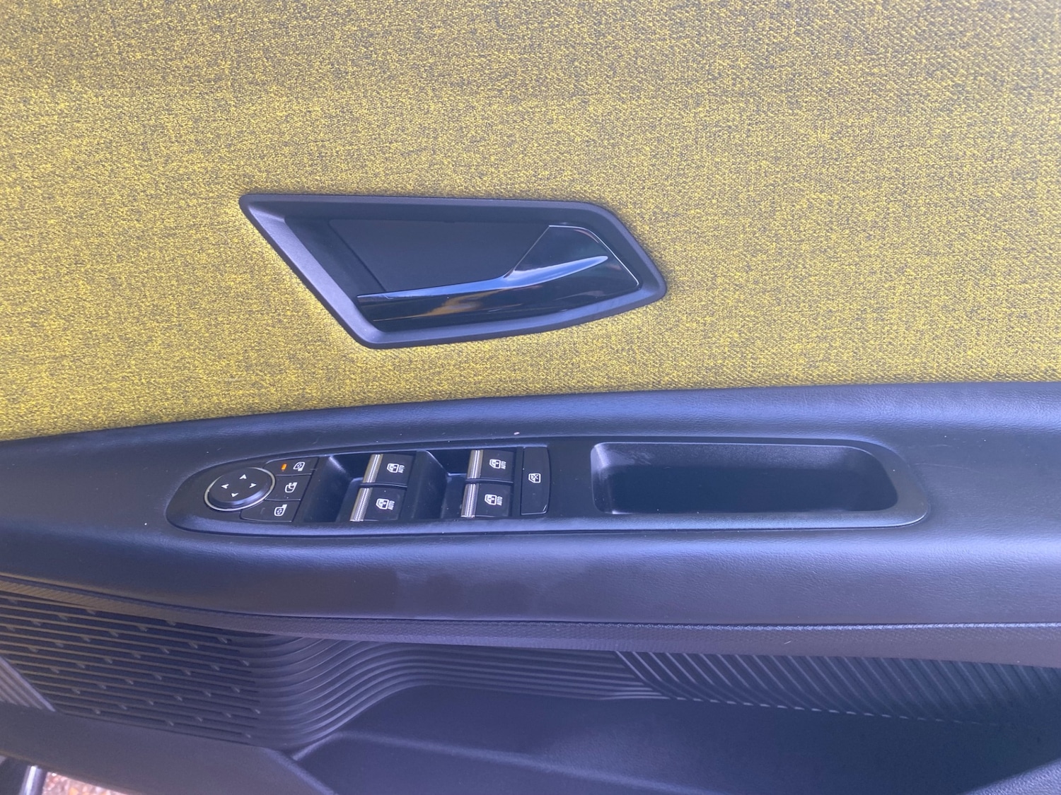 Used Renault 5 2025 for sale - 76932210: Photo 41