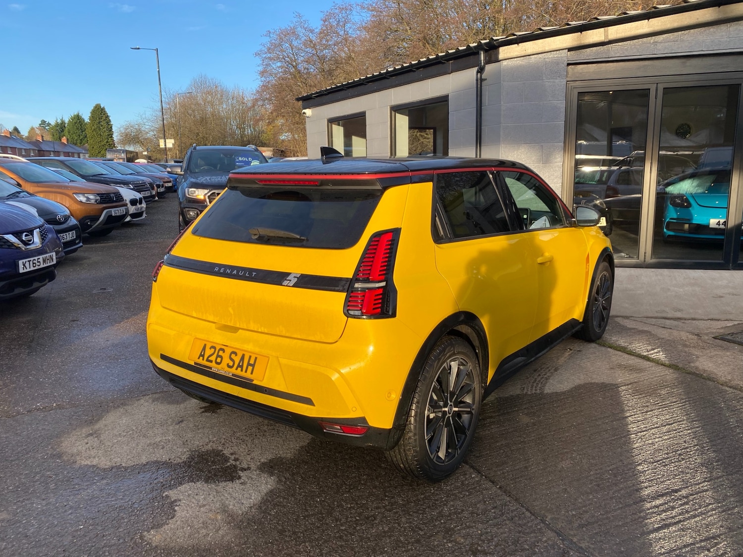 Used Renault 5 2025 for sale - 76932210: Photo 5