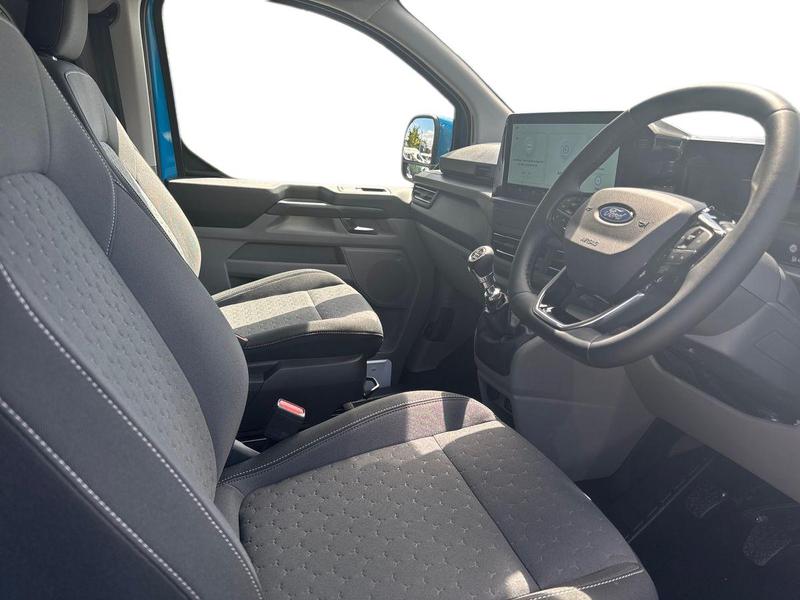 Used Ford Transit Custom 2025 for sale - 76690860: Photo 11