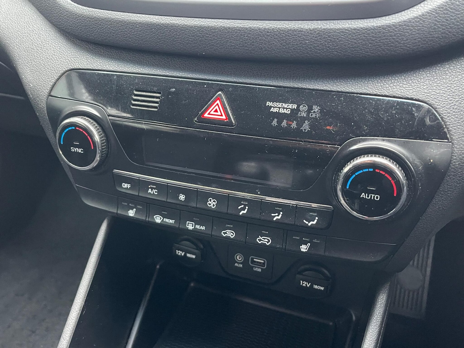 Used Hyundai TUCSON 2017 for sale - 76659380: Photo 14