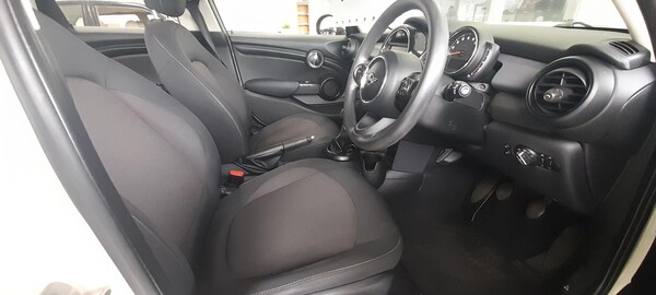 Used MINI Hatch 2019 for sale - 76127423: Photo 16