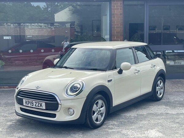 Used MINI Hatch 2019 for sale - 76127423: Photo 3