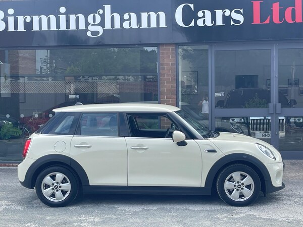 Used MINI Hatch 2019 for sale - 76127423: Photo 9