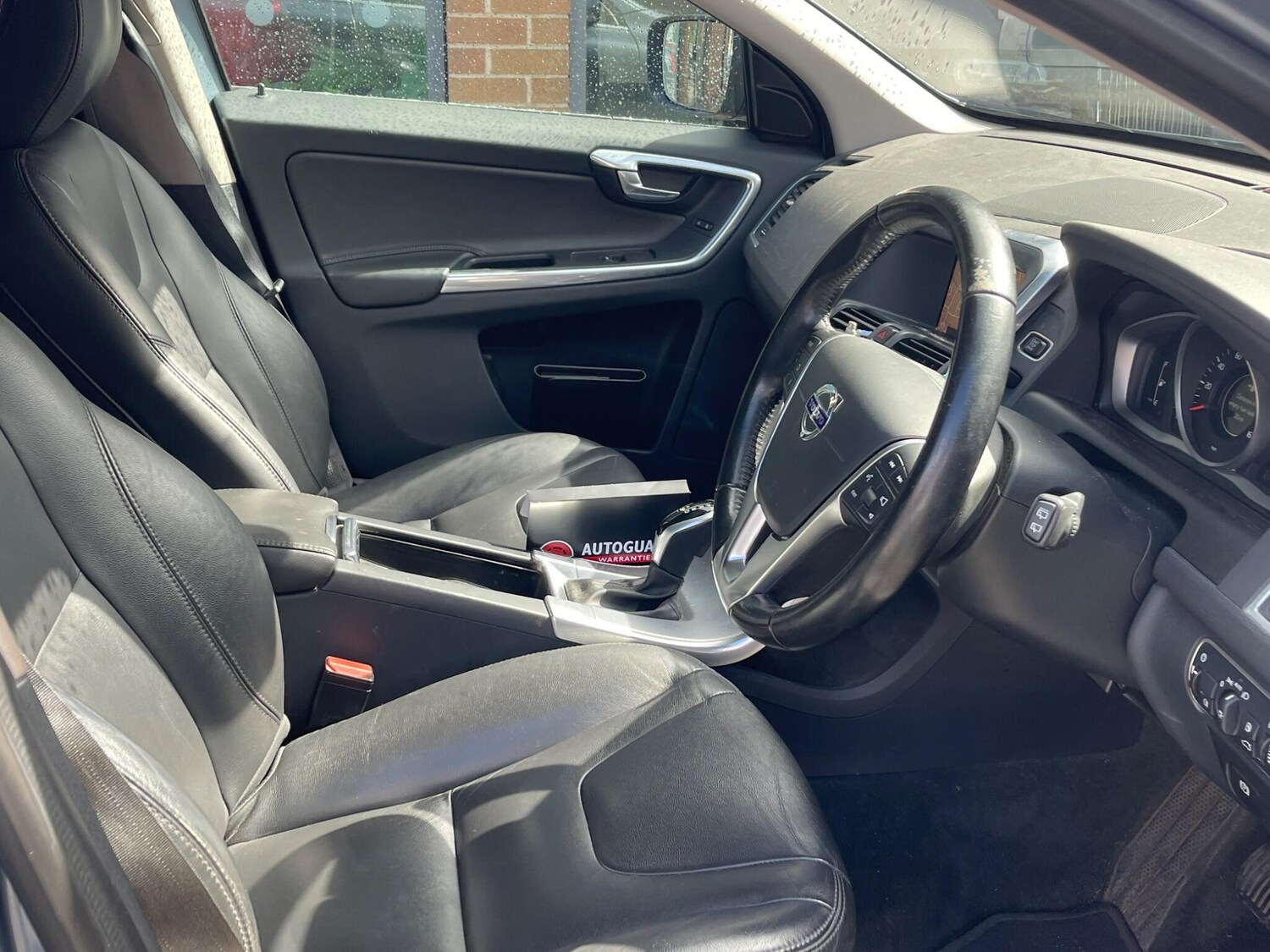 Used Volvo XC60 2017 for sale - 76127422: Photo 10