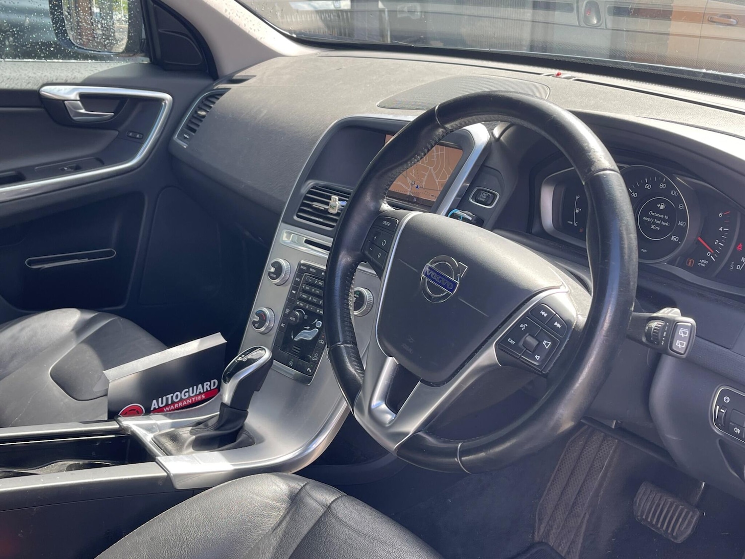 Used Volvo XC60 2017 for sale - 76127422: Photo 11