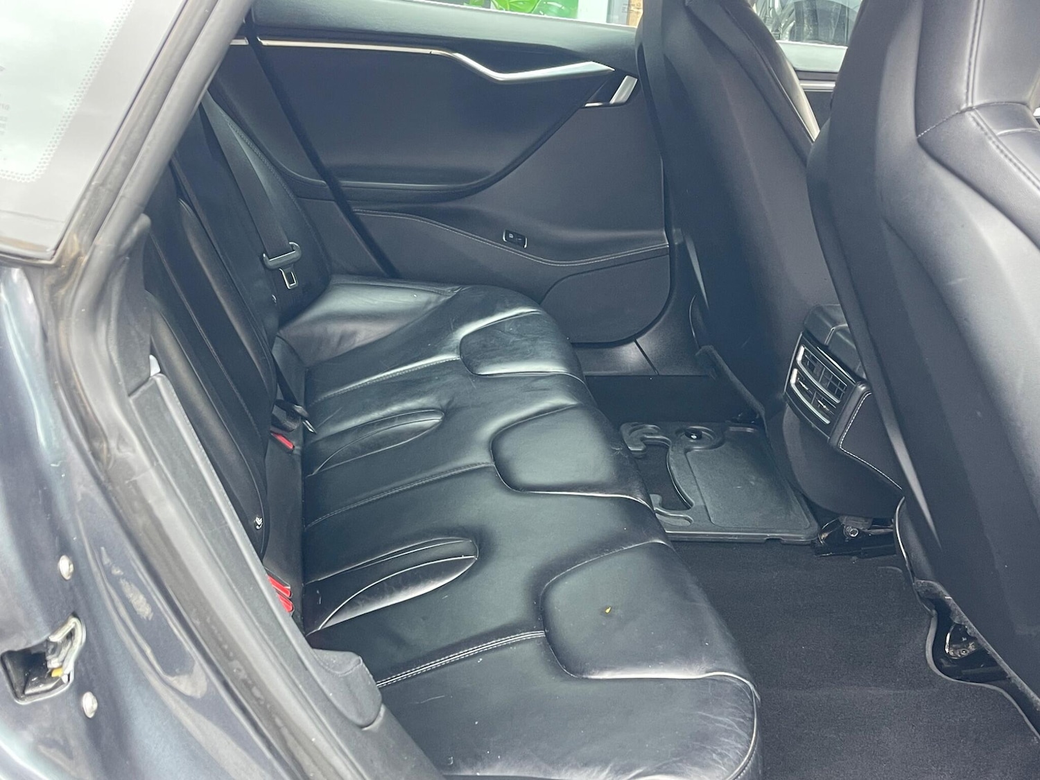 Used Tesla Model S 2014 for sale - 76152552: Photo 17