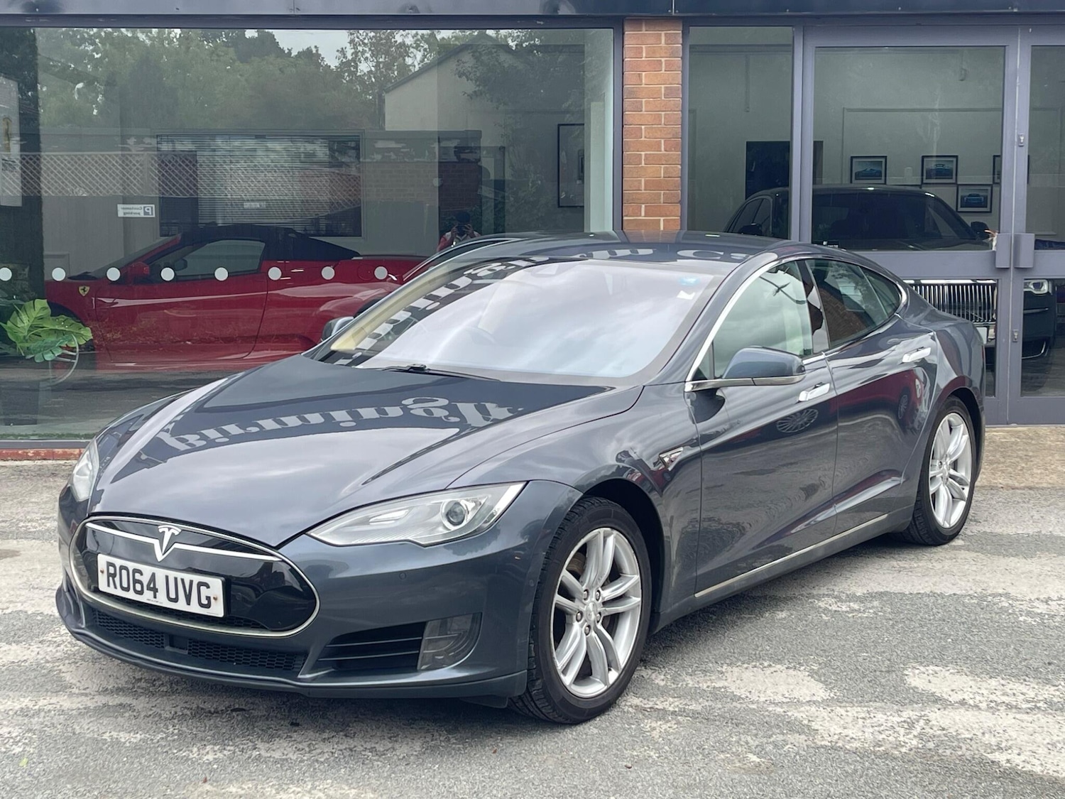 Used Tesla Model S 2014 for sale - 76152552: Photo 3