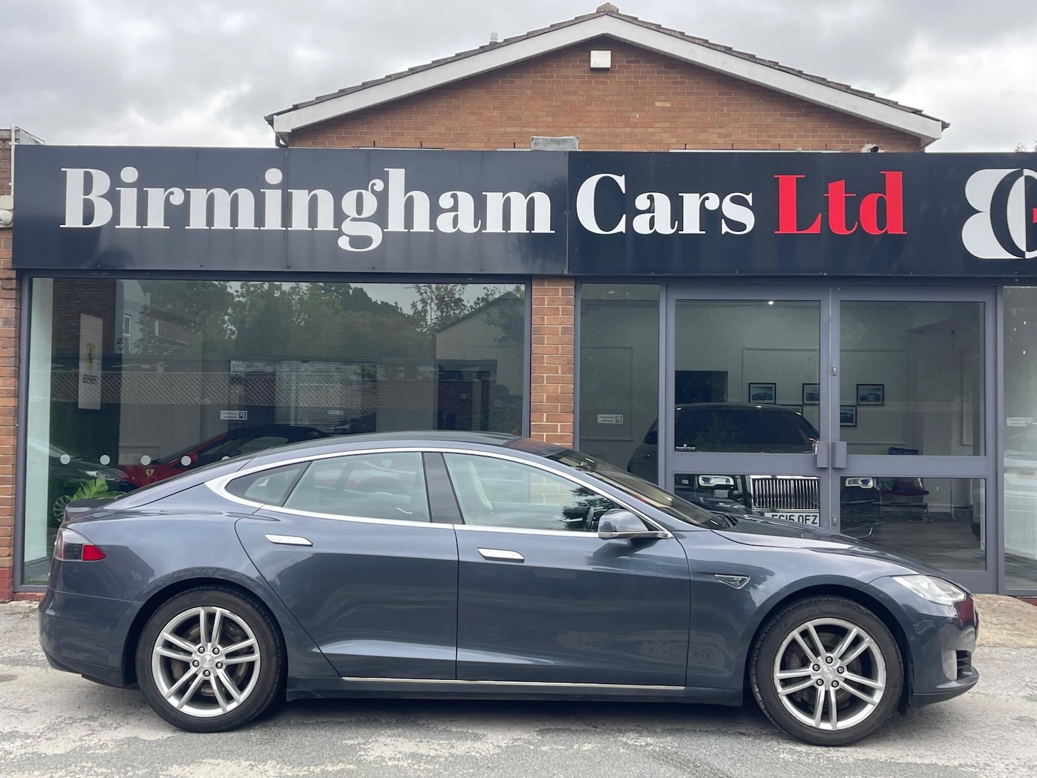 Used Tesla Model S 2014 for sale - 76152552: Photo 8