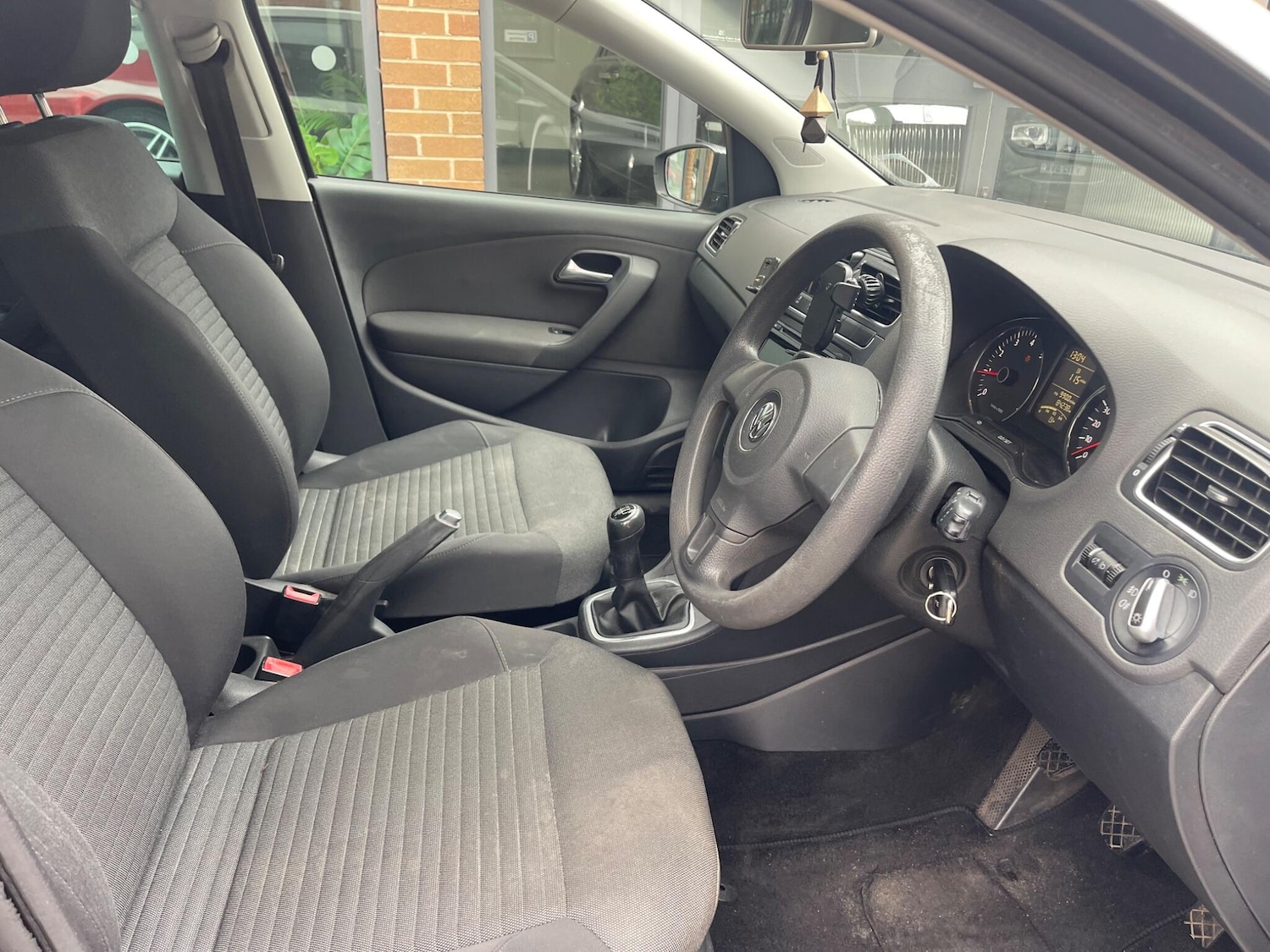Used Volkswagen Polo 2012 for sale - 76127482: Photo 11