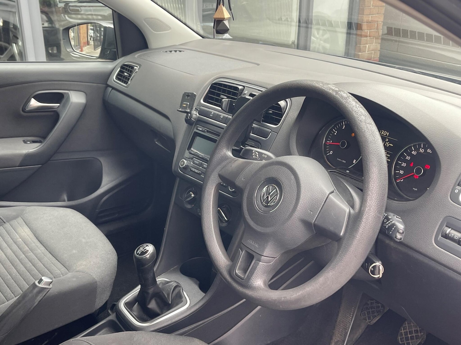 Used Volkswagen Polo 2012 for sale - 76127482: Photo 12
