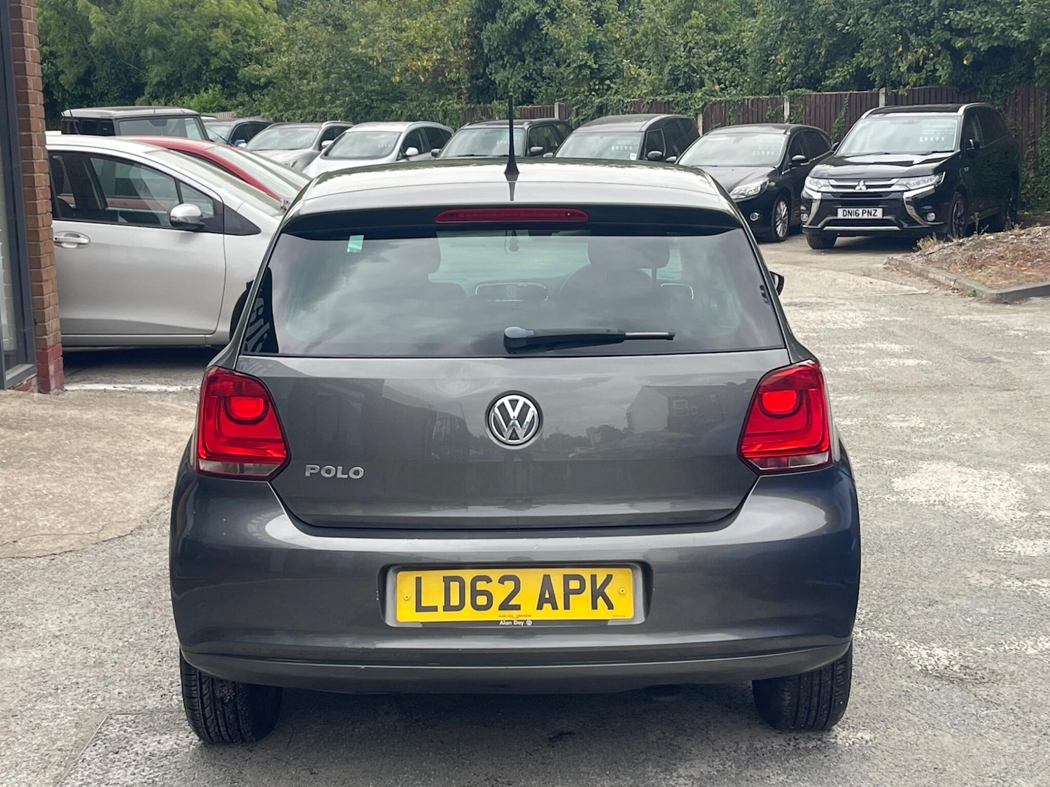 Used Volkswagen Polo 2012 for sale - 76127482: Photo 7