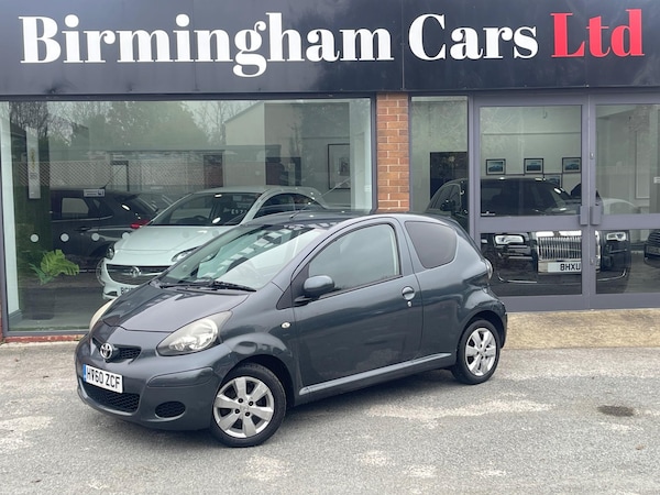 Used Toyota AYGO 2011 for sale - 76127484: Photo 1