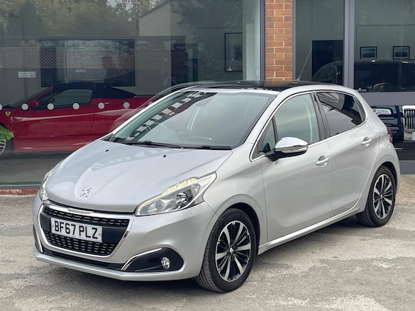 Used Peugeot 208 2017 for sale - 76214494: Photo 3