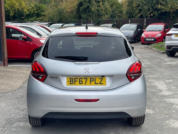 Used Peugeot 208 2017 for sale - 76214494: Photo 6