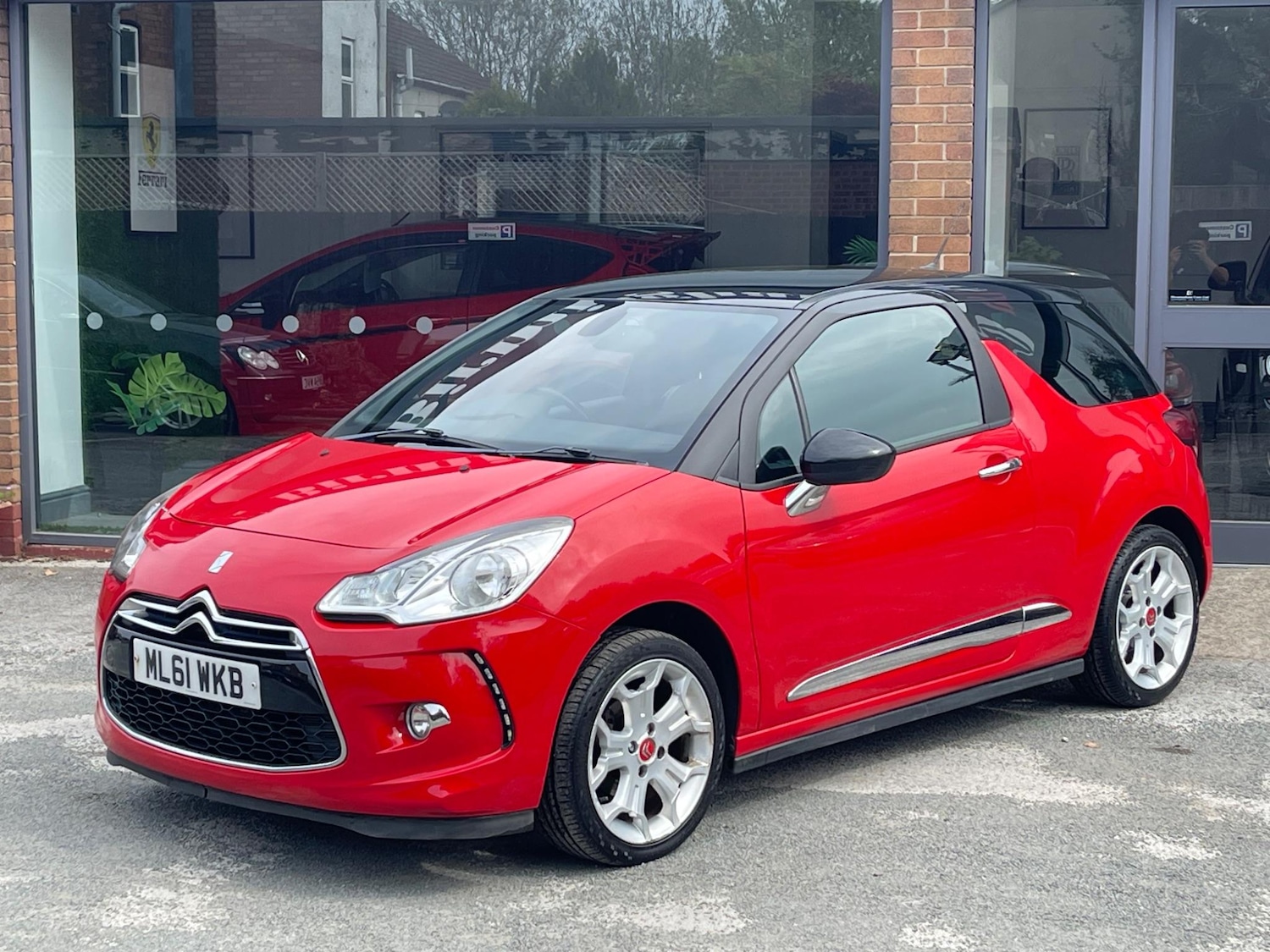 Used Citroen DS3 2011 for sale - 76127491: Photo 4