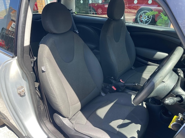 Used MINI Hatch 2010 for sale - 76127405: Photo 11