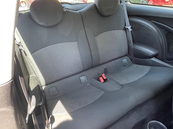 Used MINI Hatch 2010 for sale - 76127405: Photo 15