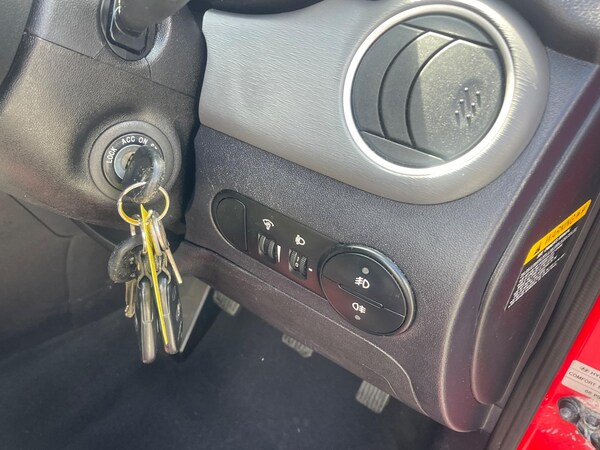 Used Hyundai i10 2008 for sale - 76127486: Photo 16