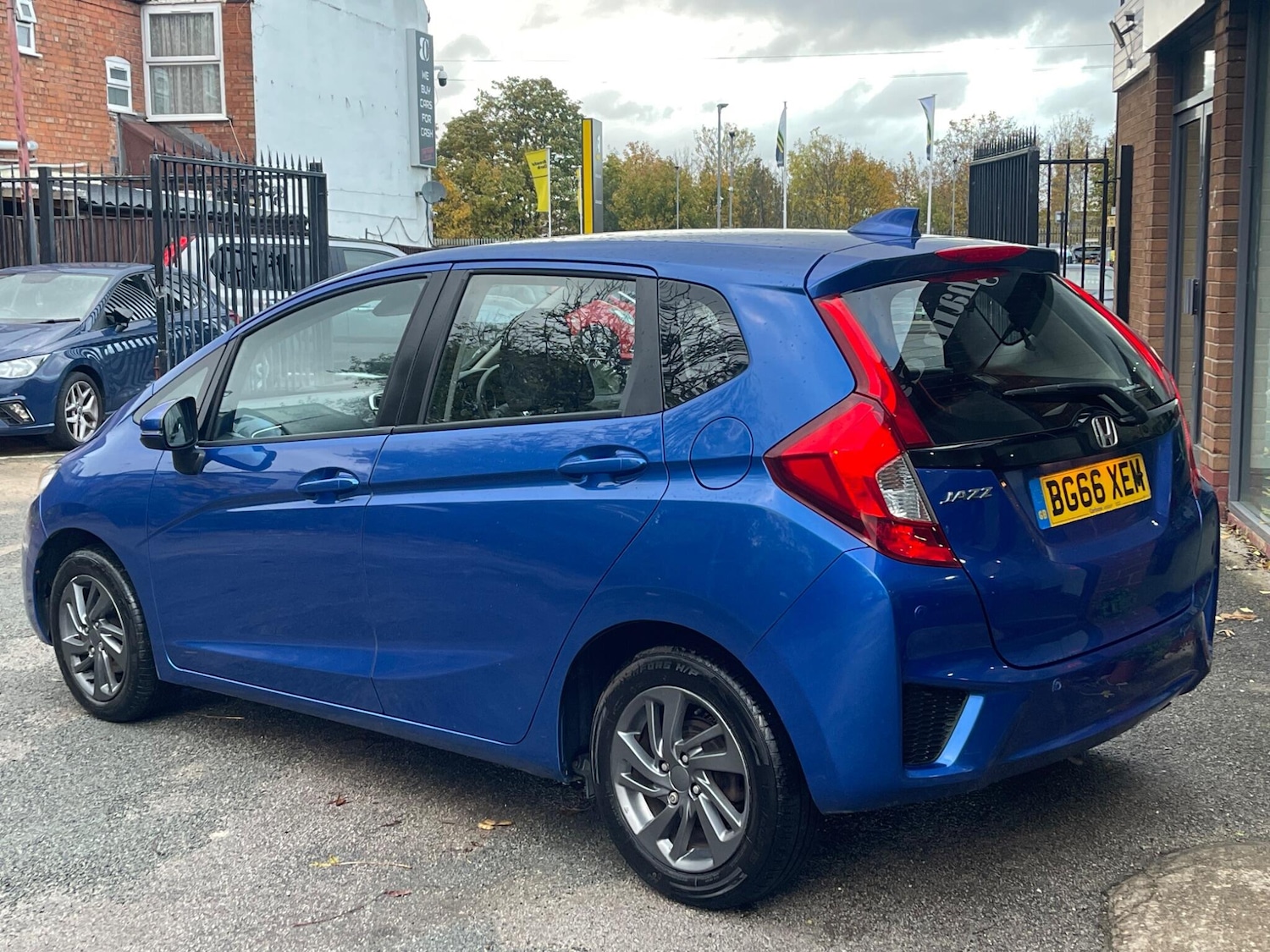 Used Honda Jazz 2016 for sale - 76424526: Photo 5