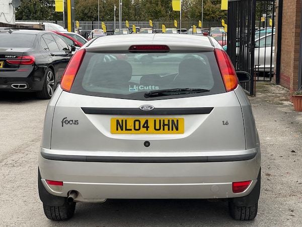 Used Ford Focus 2004 for sale - 76127339: Photo 6