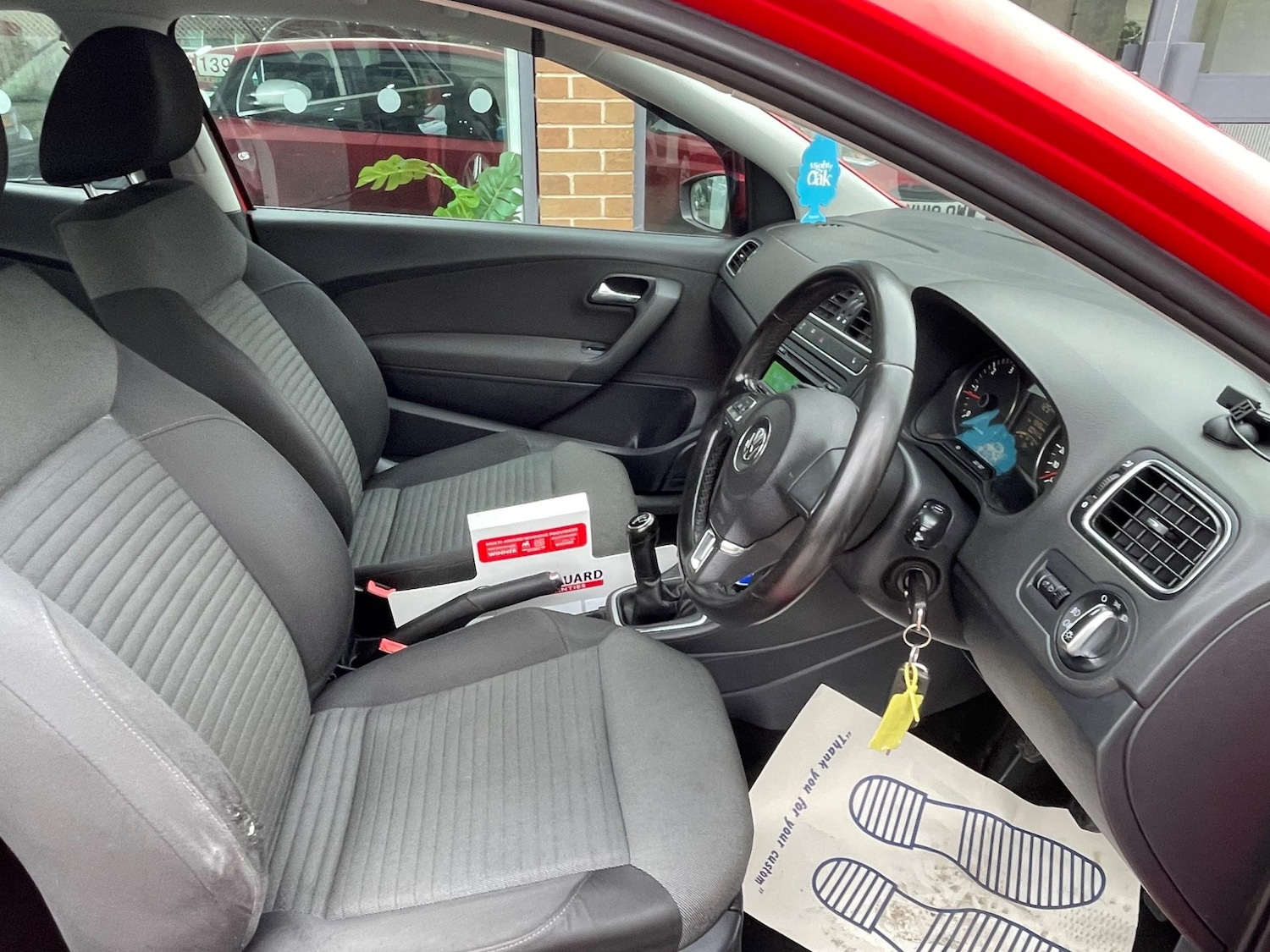 Used Volkswagen Polo 2011 for sale - 76127410: Photo 17