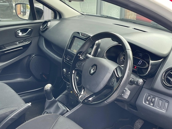 Used Renault Clio 2014 for sale - 76215107: Photo 12