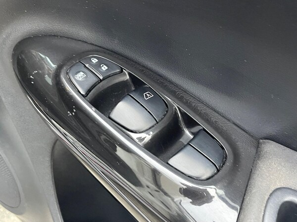 Used Nissan Juke 2014 for sale - 76314380: Photo 15