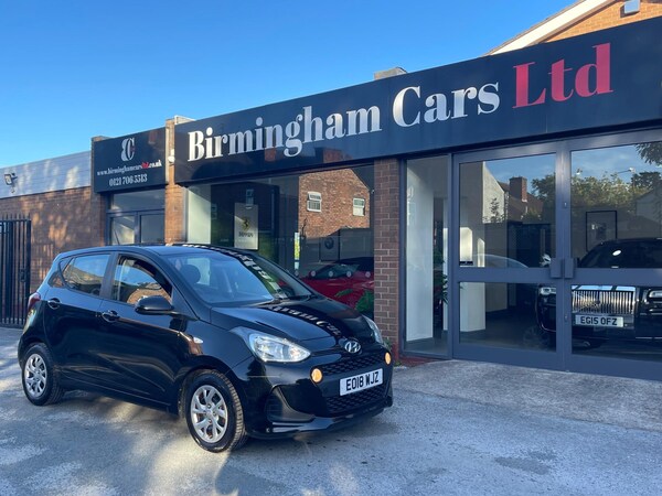 Used Hyundai i10 2018 for sale - 76166823: Photo 1