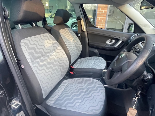 Used Skoda Roomster 2010 for sale - 76127446: Photo 11