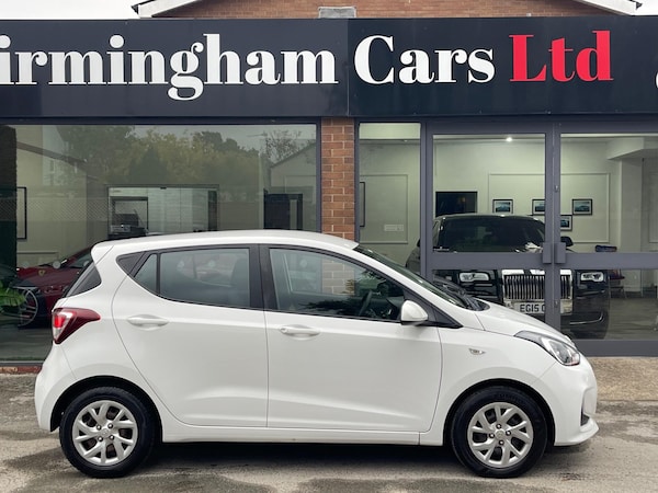 Used Hyundai i10 2018 for sale - 76259058: Photo 9