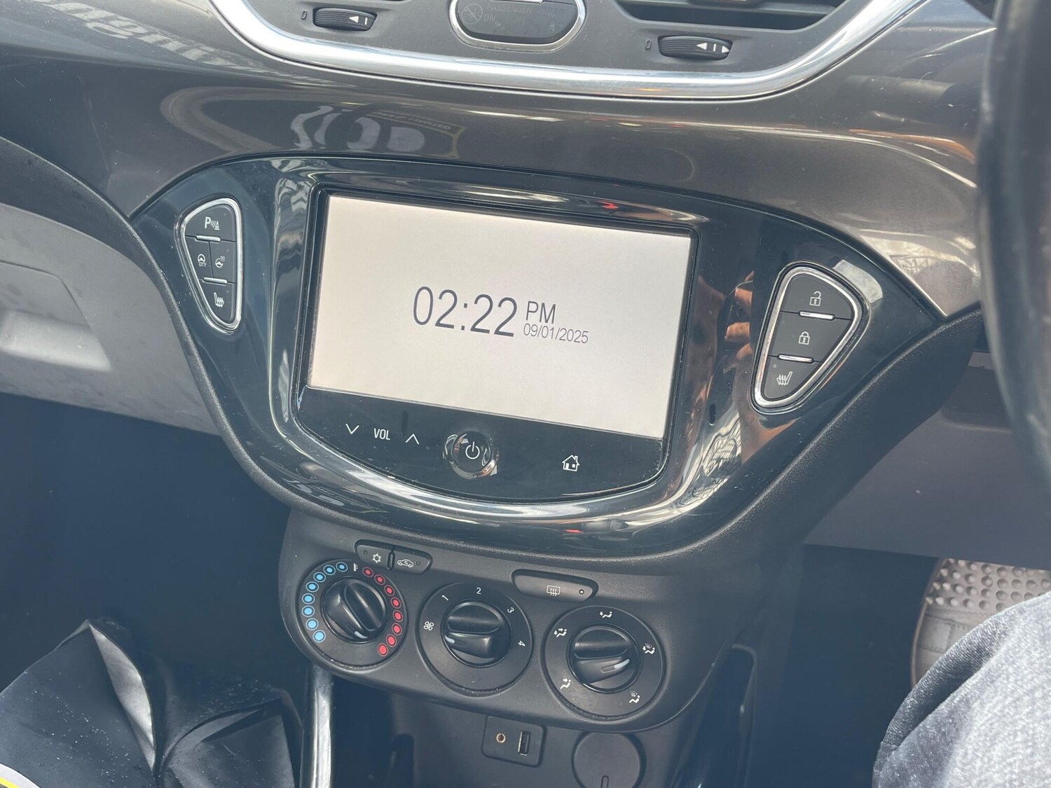 Used Vauxhall Corsa 2015 for sale - 76127438: Photo 13