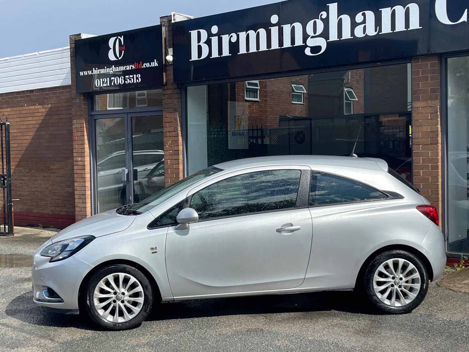 Used Vauxhall Corsa 2015 for sale - 76127438: Photo 4