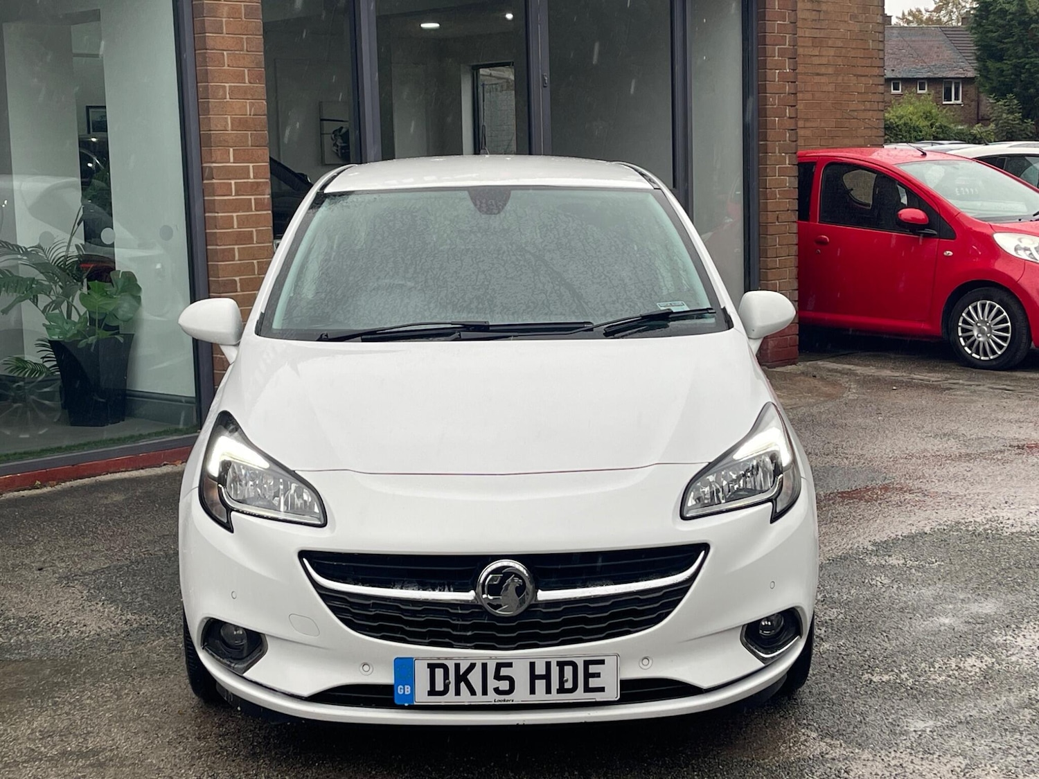 Used Vauxhall Corsa 2016 for sale - 76151141: Photo 2