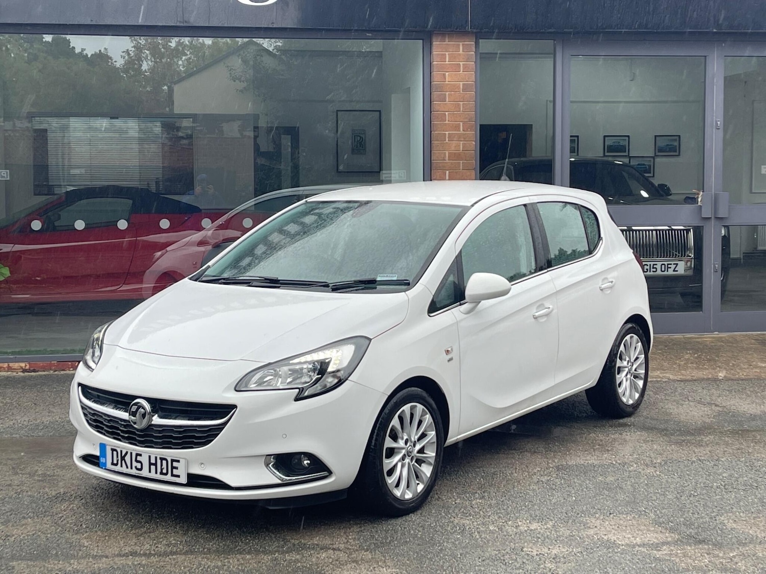 Used Vauxhall Corsa 2016 for sale - 76151141: Photo 3