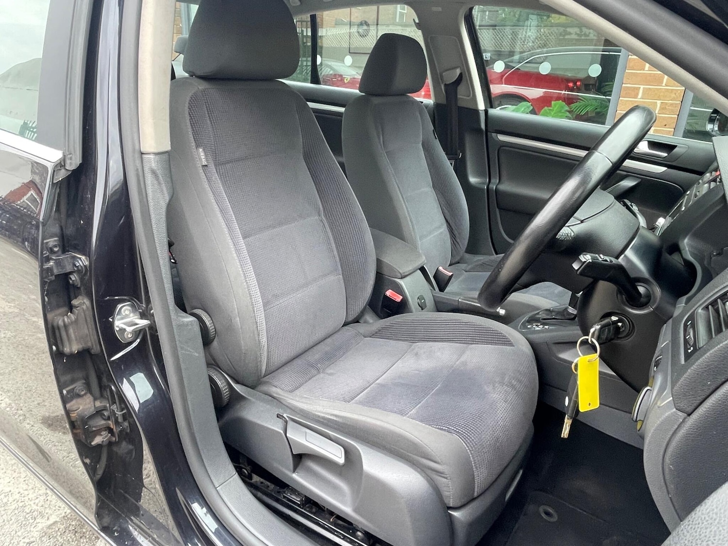 Used Volkswagen Jetta 2007 for sale - 76349025: Photo 11