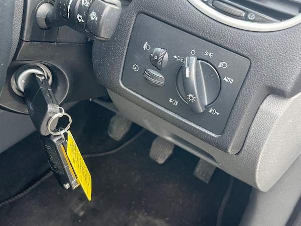 Used Ford Focus 2011 for sale - 76326538: Photo 17