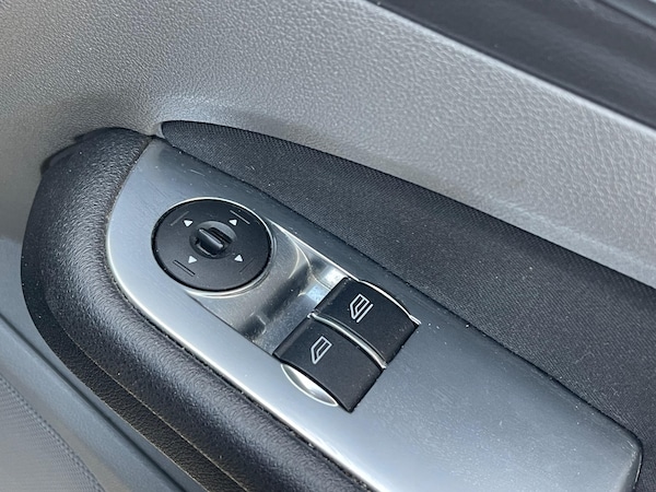 Used Ford Focus 2011 for sale - 76326538: Photo 18