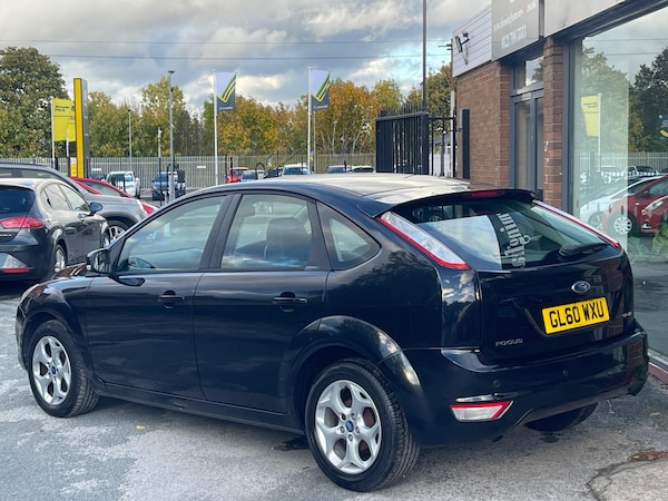 Used Ford Focus 2011 for sale - 76326538: Photo 5