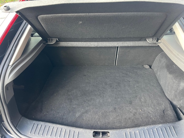 Used Ford Focus 2011 for sale - 76326538: Photo 7