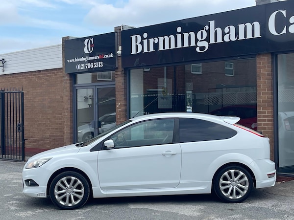 Used Ford Focus 2010 for sale - 76127358: Photo 4
